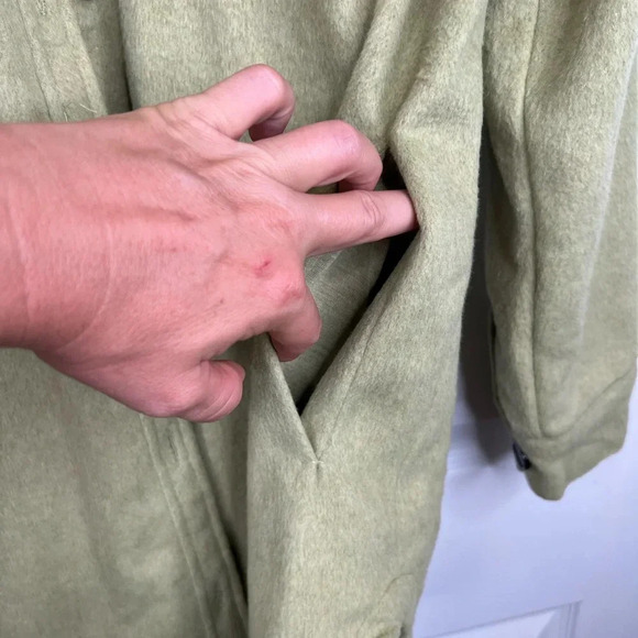 Thread & Supply Women's Sage Green Shacket Size S Button-Up Casual Jacket - Picture 5 of 13